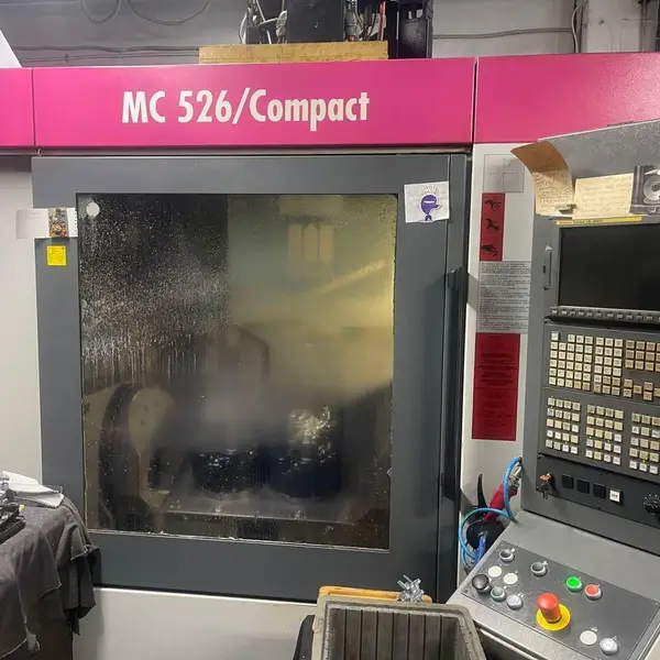 5-координатный обрабатывающий центр STAMA MC 526/Compact
